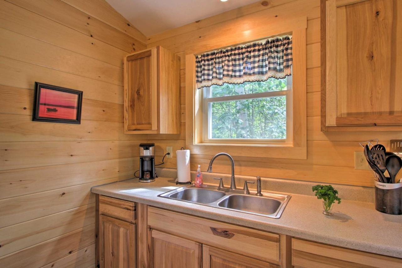 Family Cabin With Beach Access On Panther Pond Raymond Esterno foto